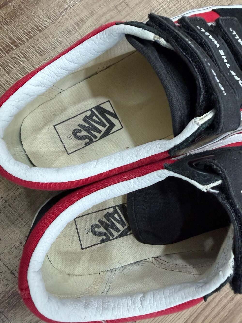 Vans Old Skool V Logo Pop Black Red Checkerboard Velcro Sneakers Unisex M6.5/W8 - Picture 7 of 8